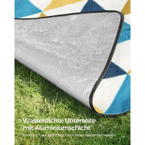 Rootz Picnic Blanket - Outdoor Mat - Waterproof Beach Blanket - Velvet Surface - Foam Padding - Aluminum Coating - 200cm x 150cm - Yellow and Blue Triangles